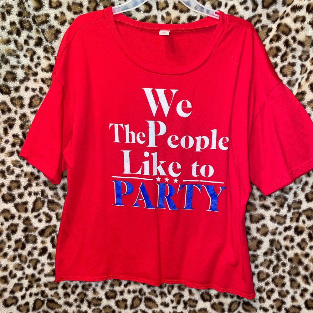 Like New USA Crop T-shirt